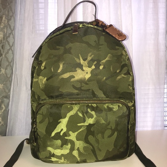 Tommy Hilfiger Handbags - ❌ SOLD ❌ NWT Tommy Hilfiger Camo Backpack